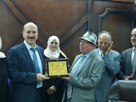 د. صلاح جرار يرعى حفل تكريم أحمد ماضي في جمعية بيت الحكمة
